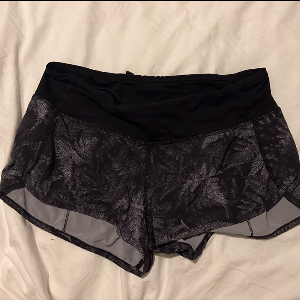 Lululemon Speed Short 2.5"